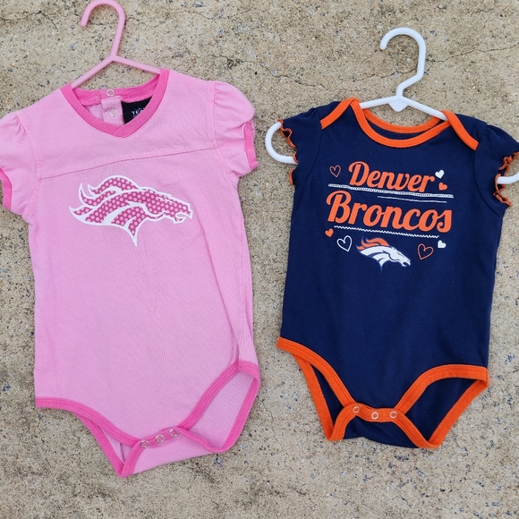 Denver Bronco Onesies 6/9 & 24 months - Picture 1 of 5